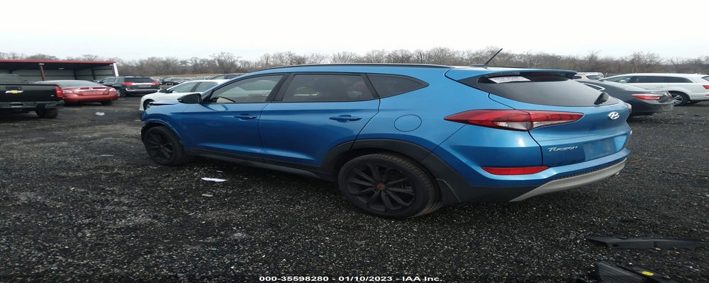 KM8J33A20HU467254 2017 HYUNDAI TUCSON photo no. 3