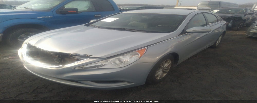 5NPEB4AC6BH123436 2011 HYUNDAI SONATA photo no. 2
