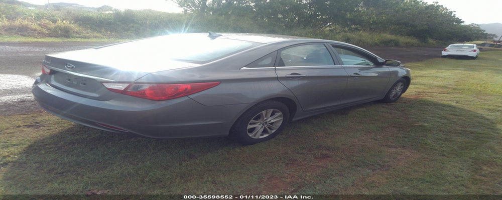 5NPEB4AC1BH219037 2011 HYUNDAI SONATA photo no. 4