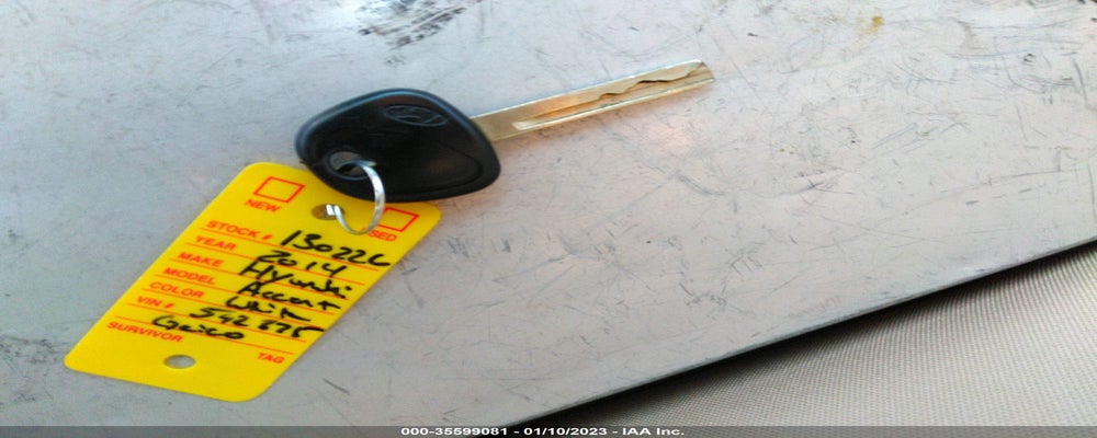 KMHCU4AEXEU592375 2014 HYUNDAI ACCENT photo no. 11