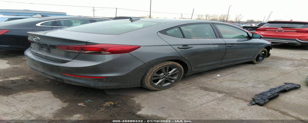 5NPD84LF7JH274026 2018 HYUNDAI ELANTRA photo no. 4