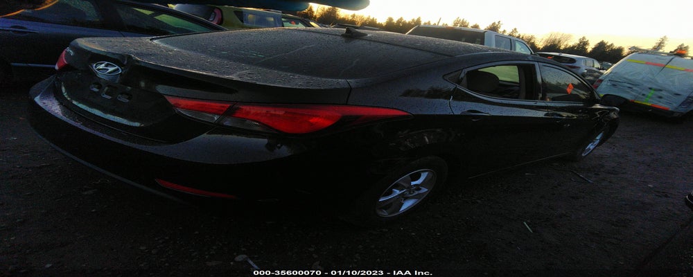 5NPDH4AE2FH610473 2015 HYUNDAI ELANTRA photo no. 4