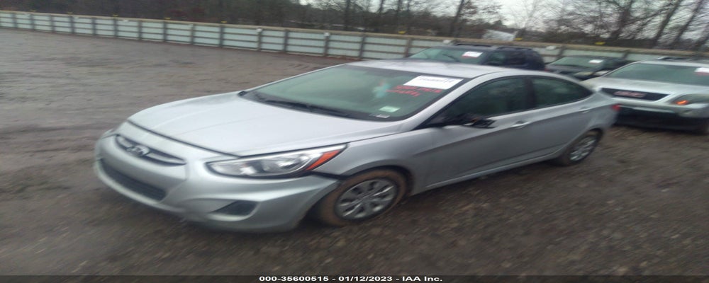 KMHCT4AE7HU240636 2017 HYUNDAI ACCENT photo no. 2