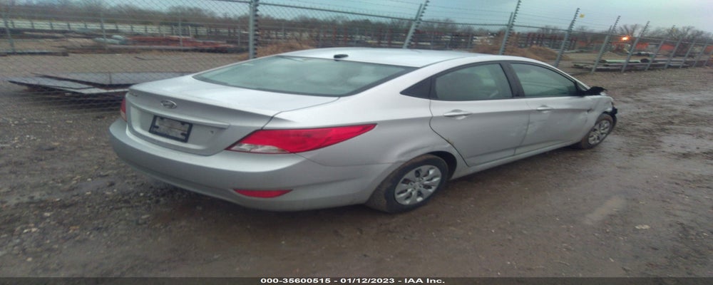 KMHCT4AE7HU240636 2017 HYUNDAI ACCENT photo no. 4