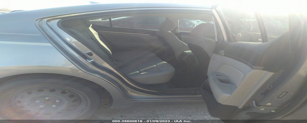 5NPD84LF5JH331954 2018 HYUNDAI ELANTRA photo no. 8