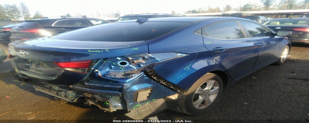 5NPDH4AE8GH773615 2016 HYUNDAI ELANTRA photo no. 4