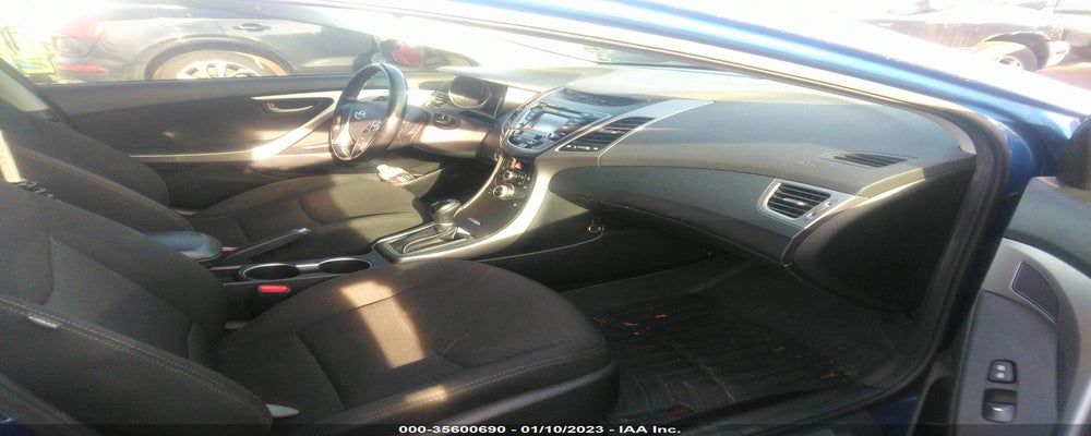5NPDH4AE8GH773615 2016 HYUNDAI ELANTRA photo no. 5