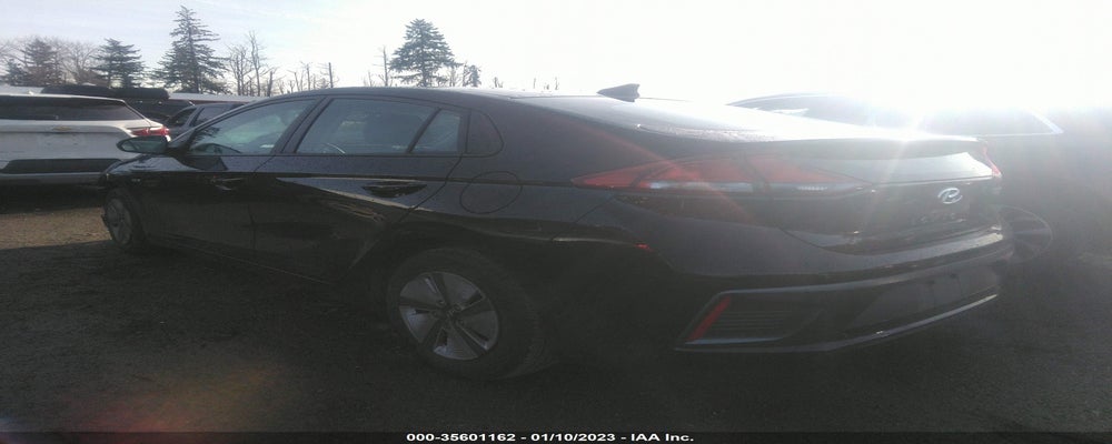 KMHC65LC5LU242323 2020 HYUNDAI IONIQ HYBRID photo no. 3
