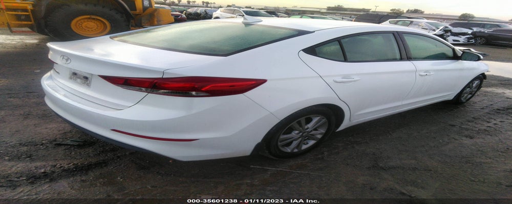 5NPD84LF6HH198499 2017 HYUNDAI ELANTRA photo no. 4