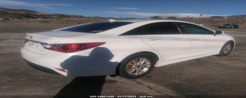 5NPEB4AC9EH893862 2014 HYUNDAI SONATA photo no. 4