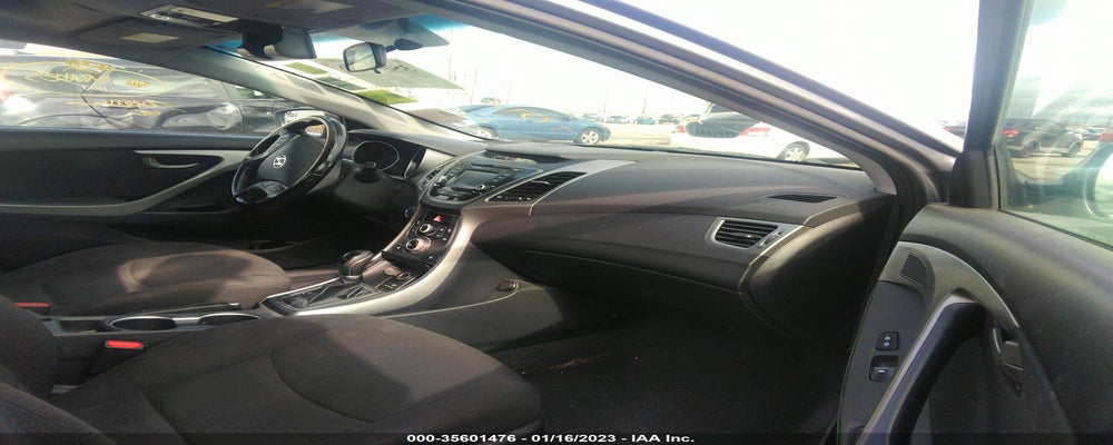 KMHDH4AE5GU634950 2016 HYUNDAI ELANTRA photo no. 5
