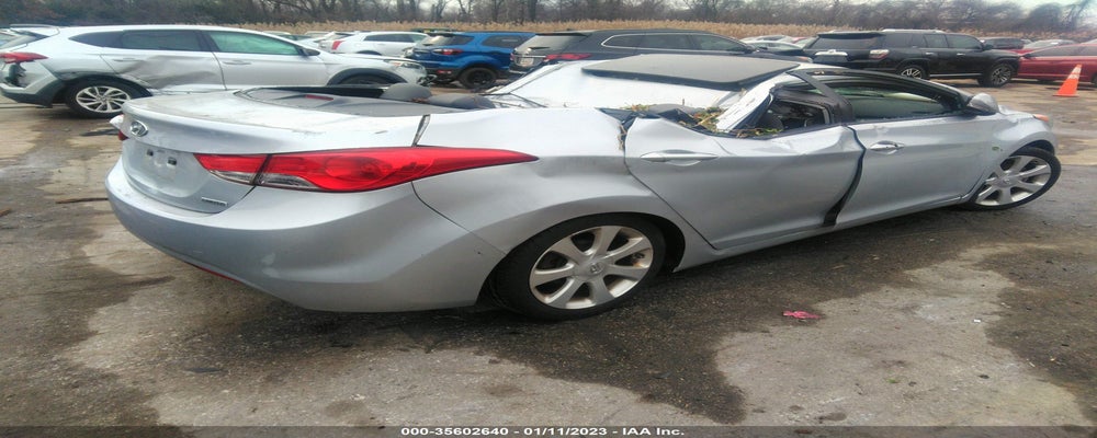 5NPDH4AE9DH163363 2013 HYUNDAI ELANTRA photo no. 4