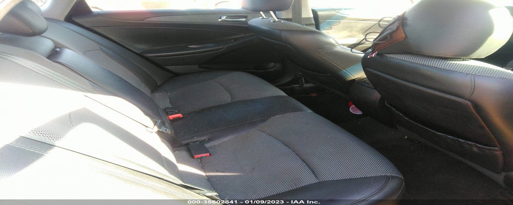 5NPEC4AC9BH118308 2011 HYUNDAI SONATA photo no. 8
