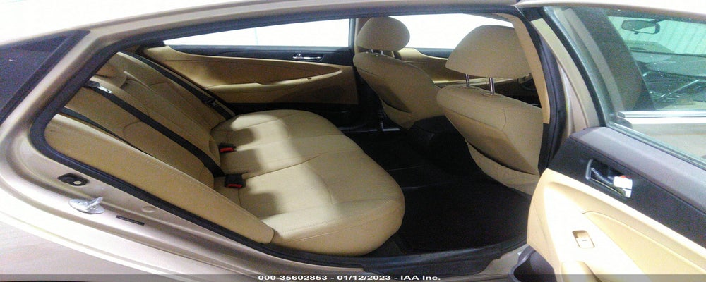 5NPEB4AC4BH272606 2011 HYUNDAI SONATA photo no. 8
