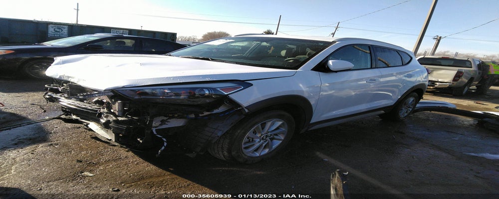 KM8J3CA46JU674321 2018 HYUNDAI TUCSON photo no. 2