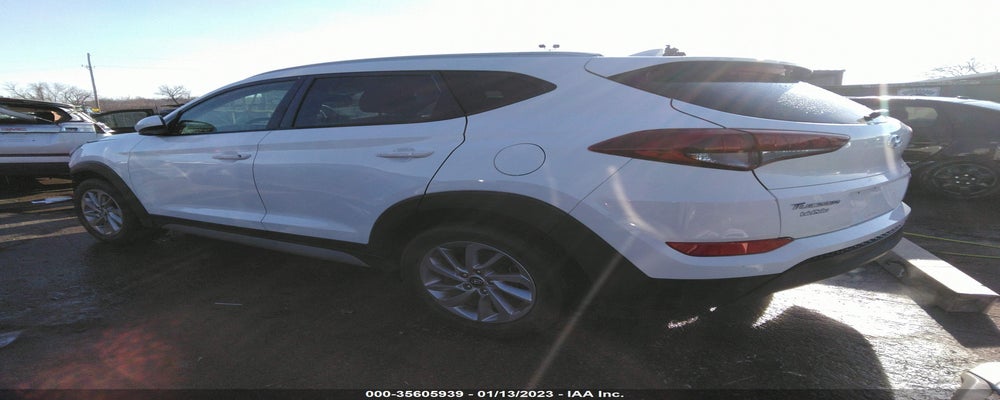 KM8J3CA46JU674321 2018 HYUNDAI TUCSON photo no. 3