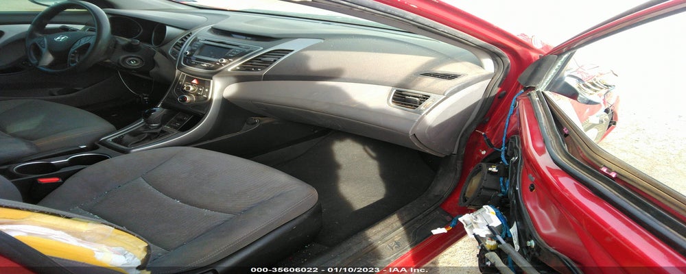 KMHDH4AE1FU424294 2015 HYUNDAI ELANTRA photo no. 5
