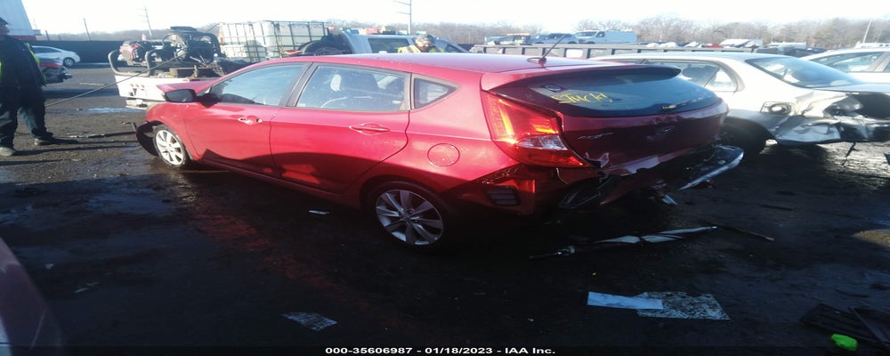 KMHCU5AE2DU109529 2013 HYUNDAI ACCENT photo no. 3
