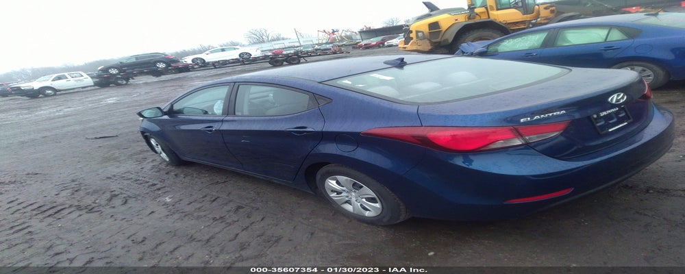 5NPDH4AE7GH682156 2016 HYUNDAI ELANTRA photo no. 3