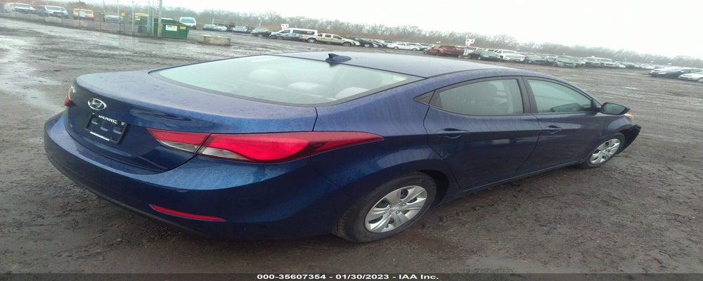5NPDH4AE7GH682156 2016 HYUNDAI ELANTRA photo no. 4