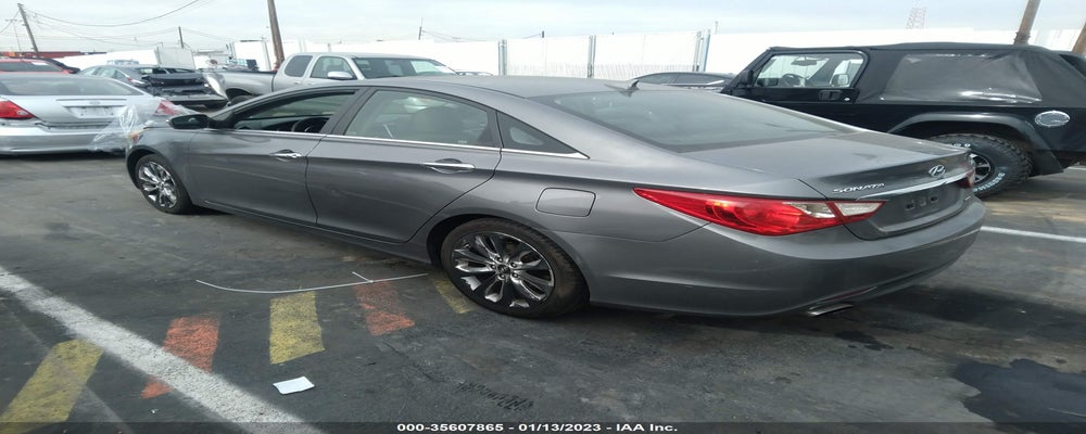 5NPEC4AB9BH235653 2011 HYUNDAI SONATA photo no. 3