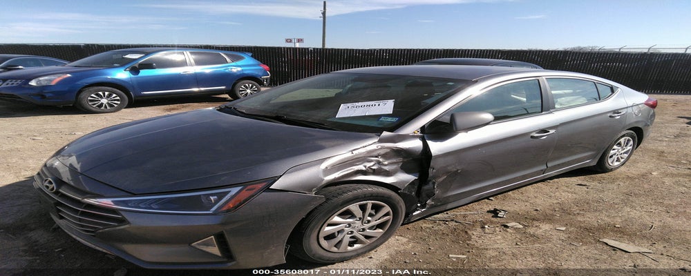 5NPD74LF3KH469318 2019 HYUNDAI ELANTRA photo no. 2