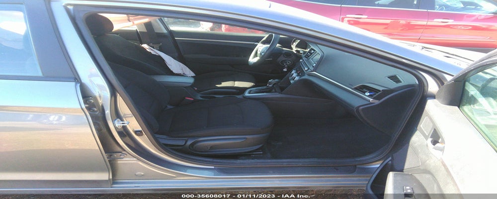 5NPD74LF3KH469318 2019 HYUNDAI ELANTRA photo no. 5
