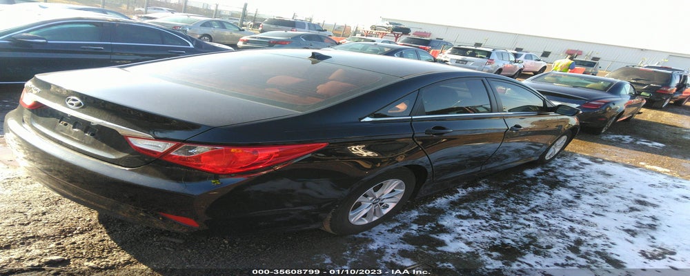 5NPEB4AC2EH873839 2014 HYUNDAI SONATA photo no. 4