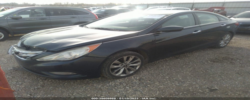 5NPEC4AC6BH034351 2011 HYUNDAI SONATA photo no. 2