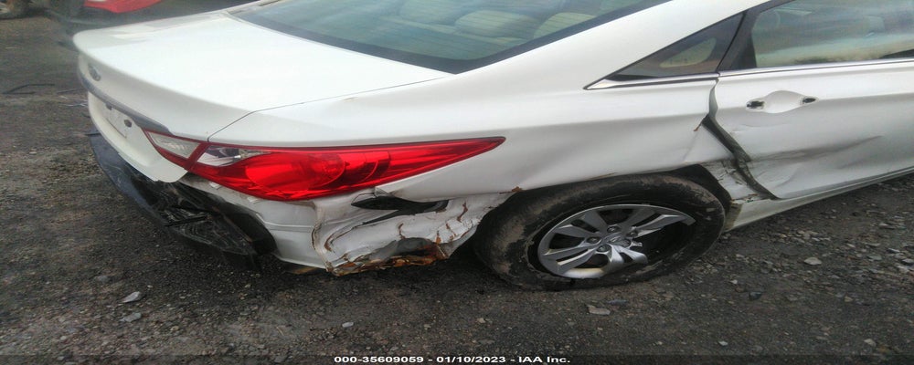 5NPEB4AC4CH383111 2012 HYUNDAI SONATA photo no. 6