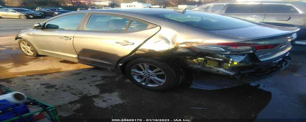 KMHD84LF0HU369037 2017 HYUNDAI ELANTRA photo no. 3