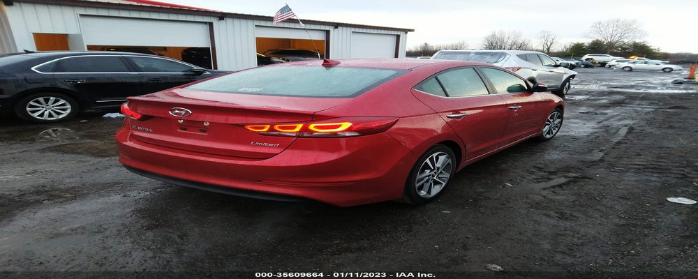 5NPD84LF7HH157590 2017 HYUNDAI ELANTRA photo no. 4
