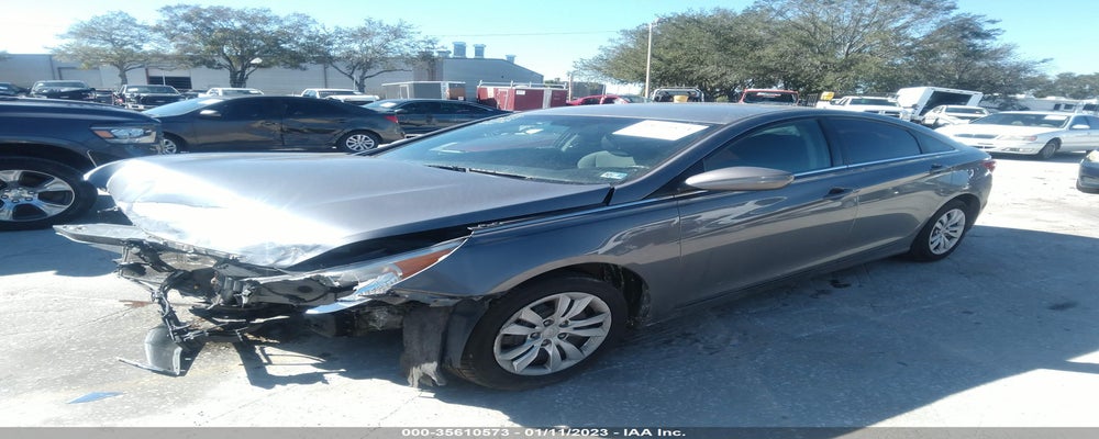 5NPEB4AC0BH273462 2011 HYUNDAI SONATA photo no. 2