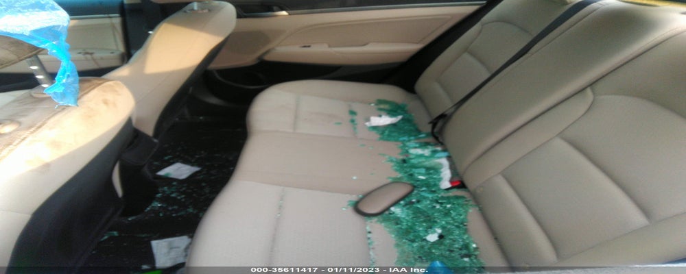 KMHD84LFXJU590862 2018 HYUNDAI ELANTRA photo no. 8