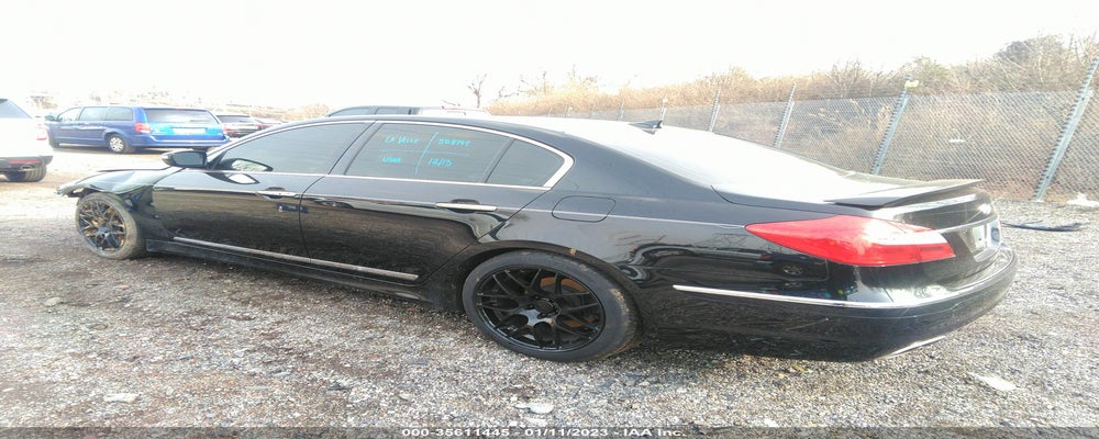 KMHGC4DH5DU253421 2013 HYUNDAI GENESIS photo no. 3