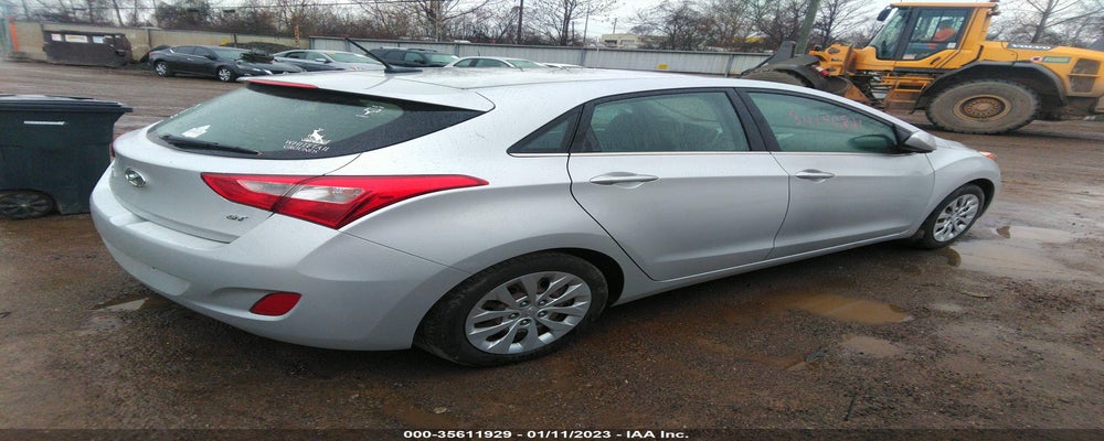 KMHD35LH5GU300994 2016 HYUNDAI ELANTRA GT photo no. 4
