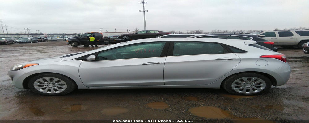 KMHD35LH5GU300994 2016 HYUNDAI ELANTRA GT photo no. 6