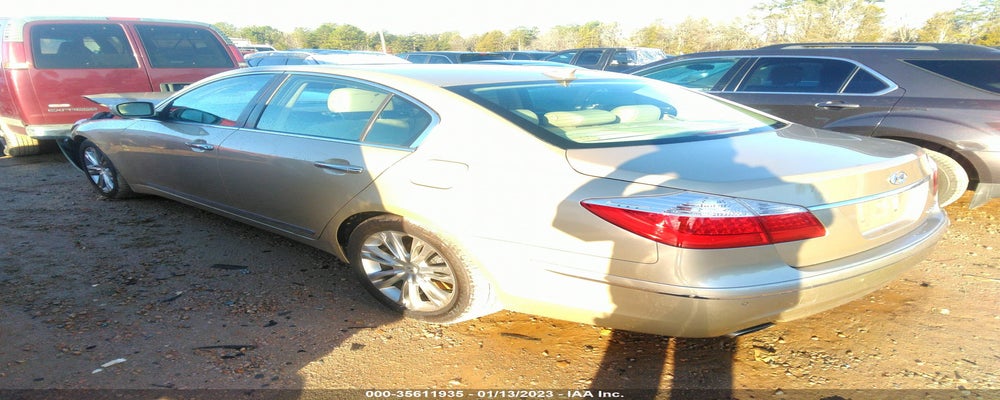 KMHGC4DF1BU131618 2011 HYUNDAI GENESIS photo no. 3