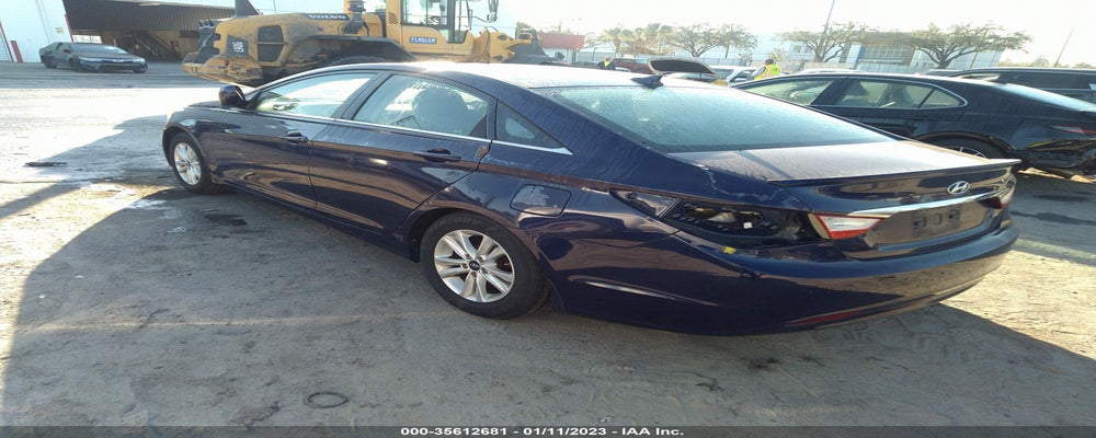 5NPEB4AC0DH666820 2013 HYUNDAI SONATA GLS photo no. 3