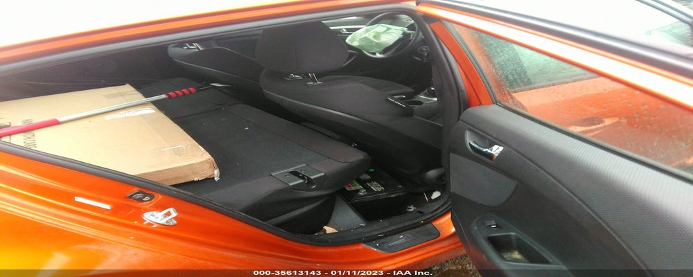 KMHTC6AD3CU037965 2012 HYUNDAI VELOSTER photo no. 8