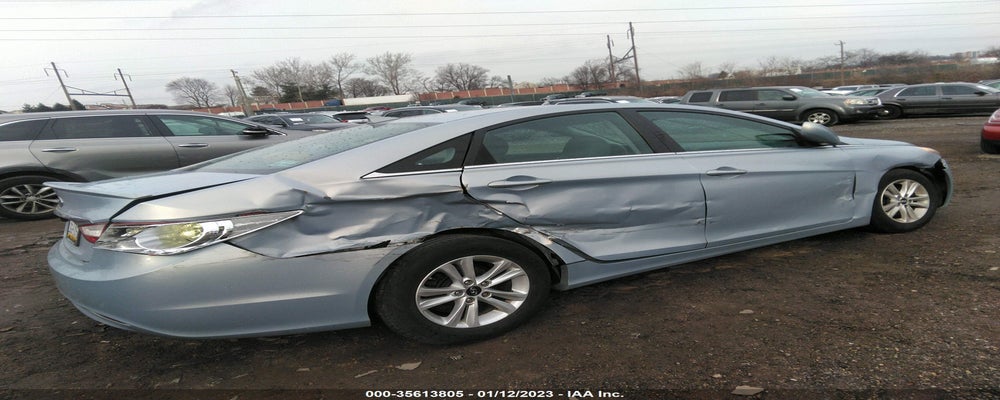 5NPEB4AC3DH715119 2013 HYUNDAI SONATA photo no. 4