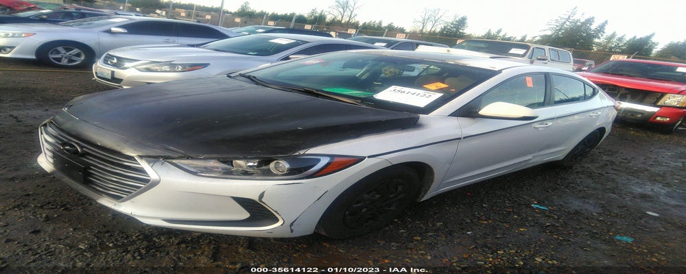 5NPD74LF1HH111742 2017 HYUNDAI ELANTRA photo no. 2