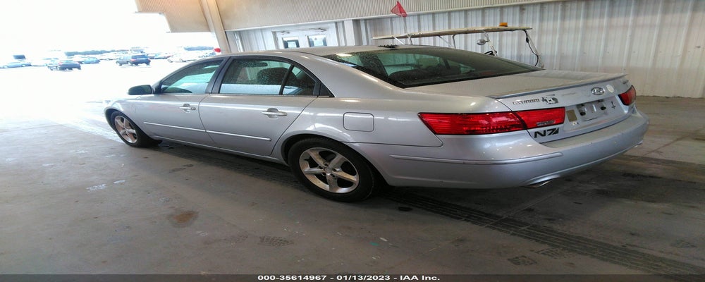 5NPEU4AFXAH614496 2010 HYUNDAI SONATA photo no. 3
