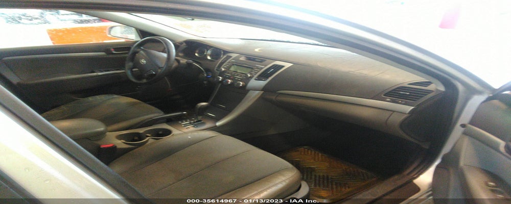5NPEU4AFXAH614496 2010 HYUNDAI SONATA photo no. 5