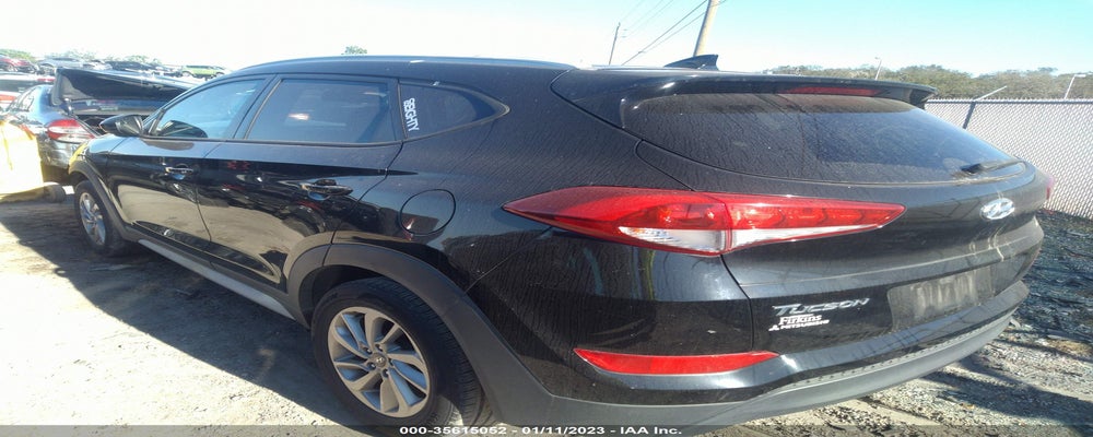 KM8J33A45JU609430 2018 HYUNDAI TUCSON photo no. 3