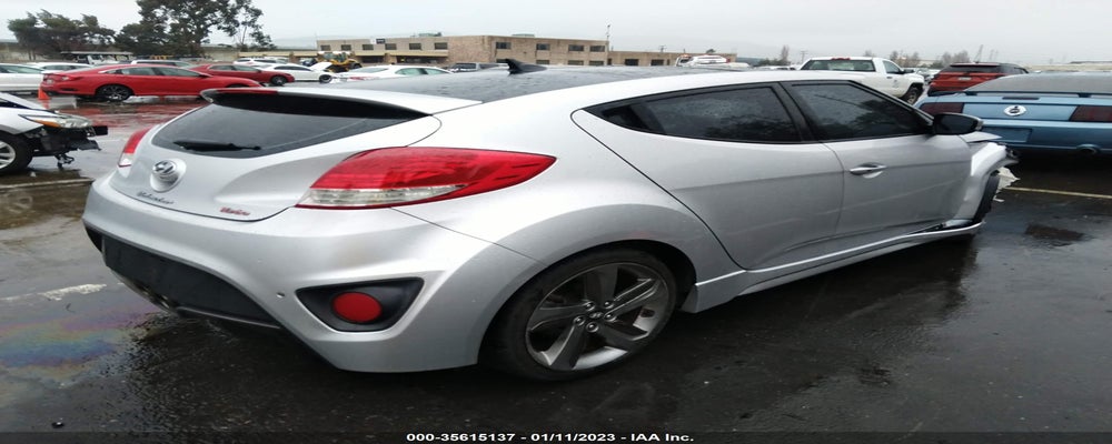 KMHTC6AE6DU109820 2013 HYUNDAI VELOSTER photo no. 4