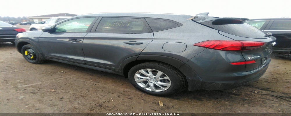 KM8J3CA45MU286744 2021 HYUNDAI TUCSON photo no. 3