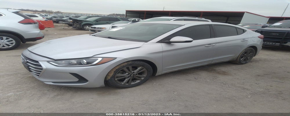 5NPD84LF2JH246988 2018 HYUNDAI ELANTRA photo no. 2