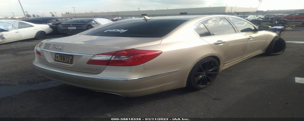 KMHGC4DD9CU159778 2012 HYUNDAI GENESIS photo no. 4