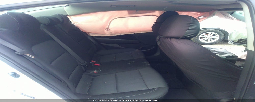 5NPD84LF3HH135313 2017 HYUNDAI ELANTRA photo no. 8
